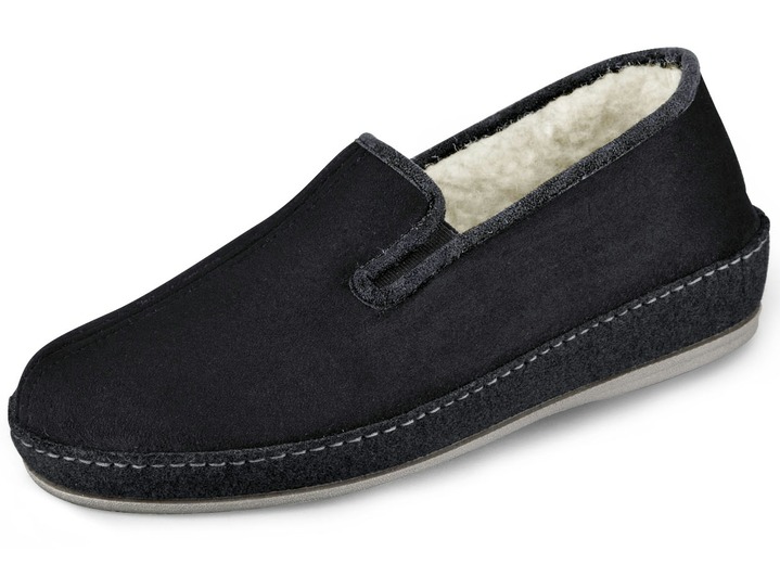 Huisschoenen - Gevoerde herenpantoffels, met nieuwe wol Huisschoenen - Gevoerde herenpantoffels, met nieuwe wol, in Größe 040 bis 046, in Farbe ZWART