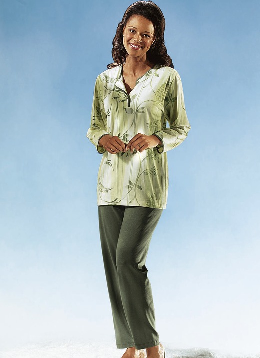 Pyjama's & shorty's - Pyjama, lange mouwen met knoopsluiting, in Größe 036 bis 060, in Farbe PISTACHE-MEERKLEURIG Ansicht 1