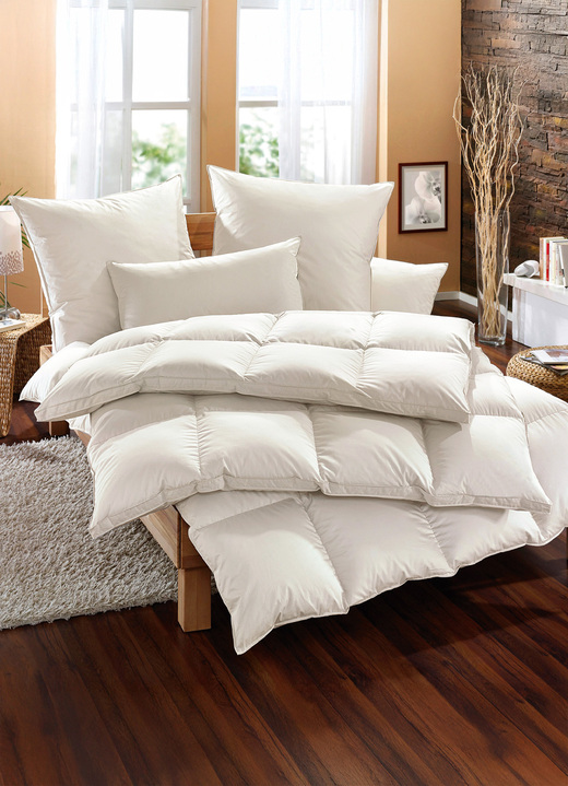 Dekbedden - Exclusief slaapcomfort: Musk Royal beddengoed assortiment van Häussling, in Größe 103 (deken, 135/200 cm) bis 112 (Deken, 200/200 cm), in Farbe NATUREL, in Ausführung Lichte zomerplaid Ansicht 1