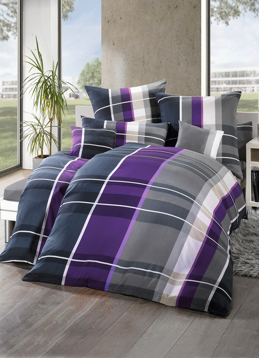 Beddengoed - Moderne beddengoedset gemaakt van microvezel, in Farbe PAARS