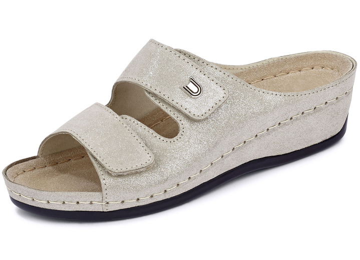 Sandalettes & slippers - Comfortabele damesmuiltjes, breedte G, met klittenbandsluiting, in Größe 036 bis 042, in Farbe LICHTBEIGE Ansicht 1