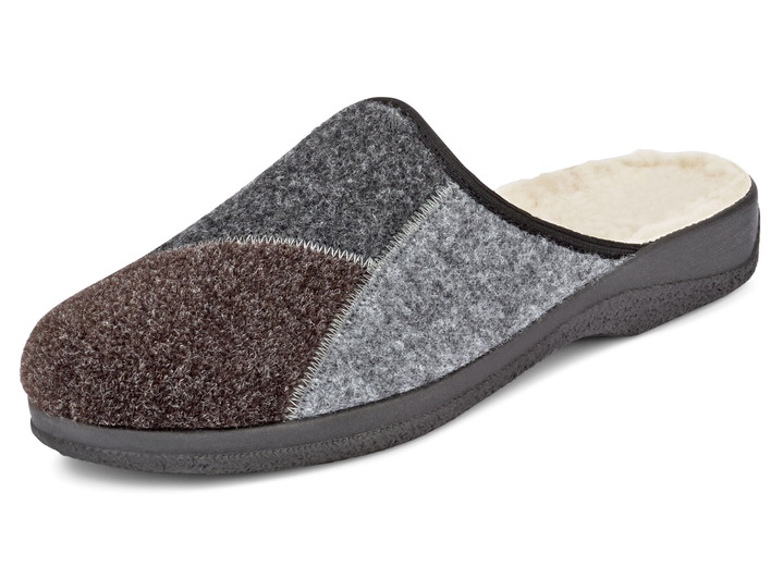 Huisschoenen - Gevoerde herenpantoffels, met nieuwe wol Huisschoenen - Gevoerde herenpantoffels, met nieuwe wol, in Größe 040 bis 047, in Farbe GRIJS-BRUIN