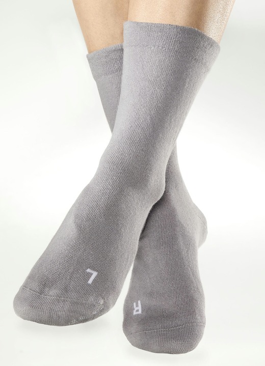 Kousen - Set van drie paar sokken, in Größe Schoenmaat 35-37 bis Schoenmaat 44-46, in Farbe GRIJS, in Ausführung Breedte: Enkelomtrek van 23–27 cm Ansicht 1