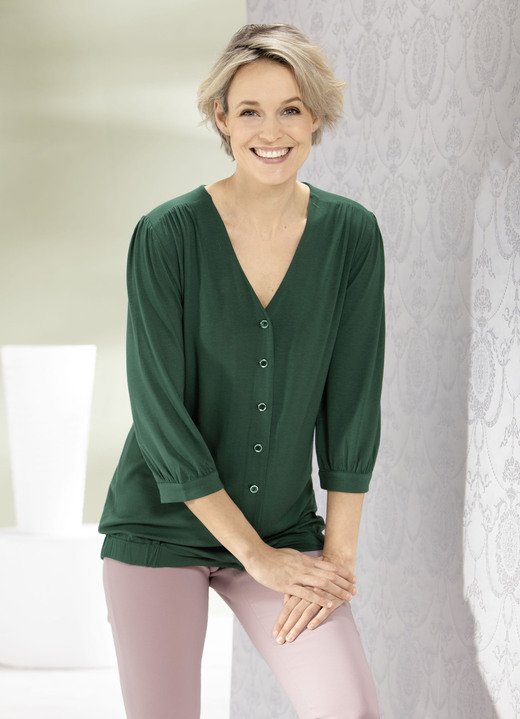 3/4-mouw - Overhemdblouse met doorlopende knoopsluiting in 2 kleuren 3/4-mouw - Overhemdblouse met doorlopende knoopsluiting in 2 kleuren, in Größe 036 bis 052, in Farbe GRÜN