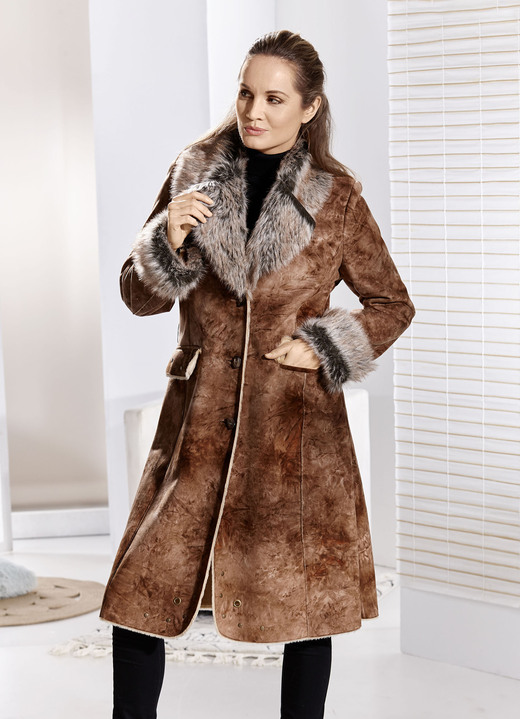 Winterjassen - Mantel van imitatiesuède in antiek-look, in Größe 036 bis 052, in Farbe COGNAC Ansicht 1