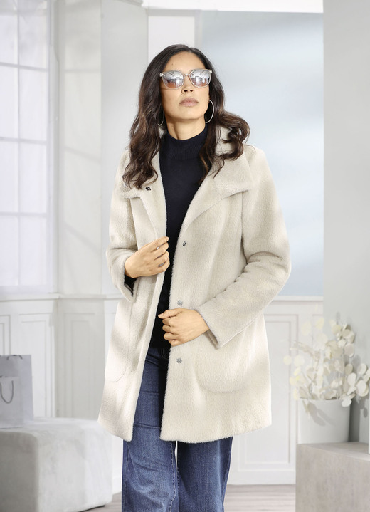 Winterjassen - Jas met opvallende kraagoplossing, in Größe 036 bis 052, in Farbe BEIGE Ansicht 1