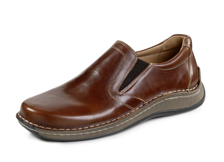 Instappers & veterschoenen - GINO GALANTE, klassieke herenpantoffels, met uitneembaar voetbed Instappers & veterschoenen - GINO GALANTE, klassieke herenpantoffels, met uitneembaar voetbed, in Größe 040 bis 046, in Farbe COGNAC