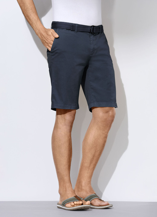 Shorts & bermuda's - Bermuda's Shorts & bermuda's - Bermuda's, in Größe 046 bis 064, in Farbe MARINE
