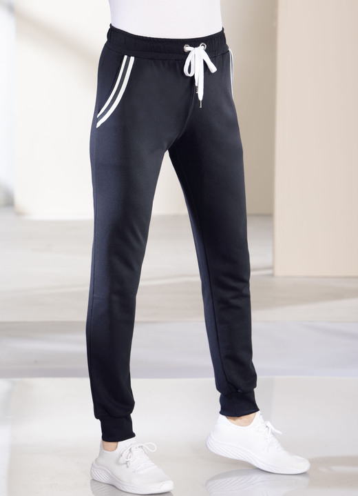 Vrijetijds pantalons - Vrijetijdsbroek met elastische tailleband Vrijetijds pantalons - Vrijetijdsbroek met elastische tailleband, in Größe 019 bis 052, in Farbe MARINE