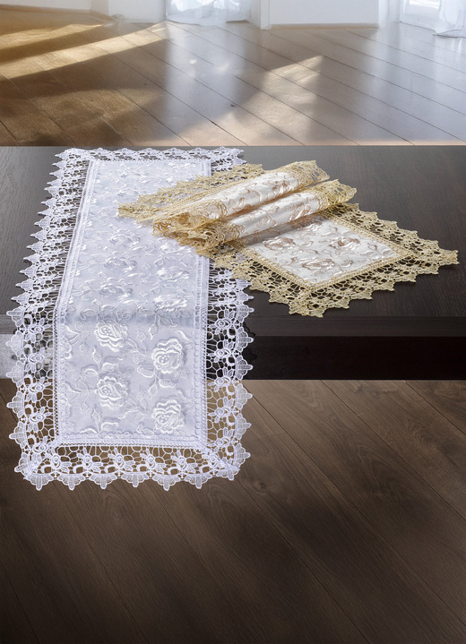 Woonaccessoires - Tafel- en kamerdecoratie met macramé kanten rand, in Größe 101 (Loper, 40 x 90 cm) bis 404 (Kussensloop, 40 x 40 cm), in Farbe WIT Ansicht 1