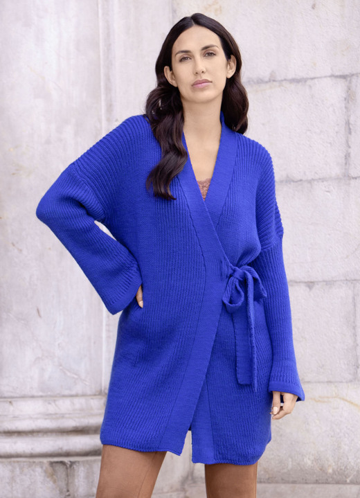 Gebreide jasjes - Lang vest met wikkelfunctie, in Größe L(44/46) bis XXL(52/54), in Farbe ROYALBLAU Ansicht 1