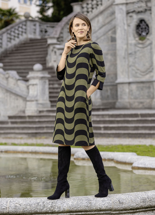 Gebreide jurken - Slip-on jurk, in Größe 036 bis 052, in Farbe KHAKI-SCHWARZ