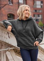 Capuchontrui in vleermuisvorm 