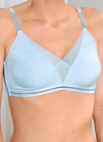 Aangenaam lichte Naturana-bh met voorgevormde cups 