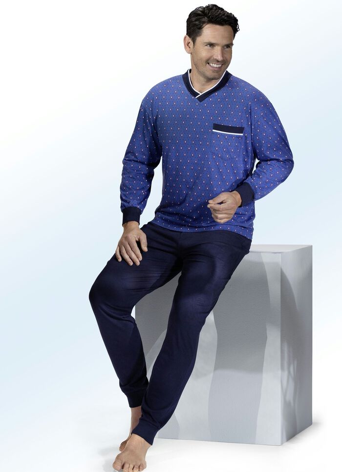 Pyjama met V-hals, borstzak en manchetten aan de mouwen 