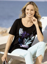 Zwart shirt met contrastprint 