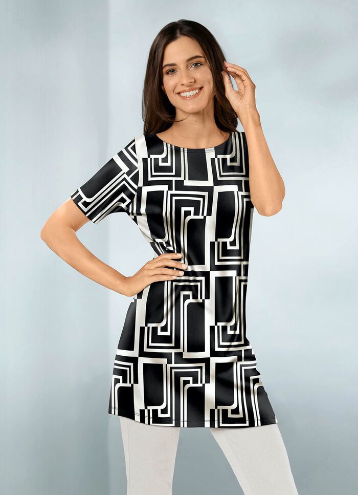 Tuniek met een modieuze platte halslijn 