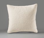 Dekens en kussens met een donzige, zachte teddy voorkant 