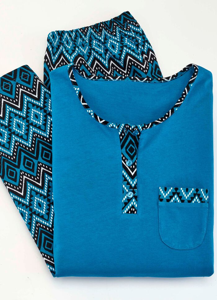 Set van twee pyjama's met borstzak en knoopsluiting 