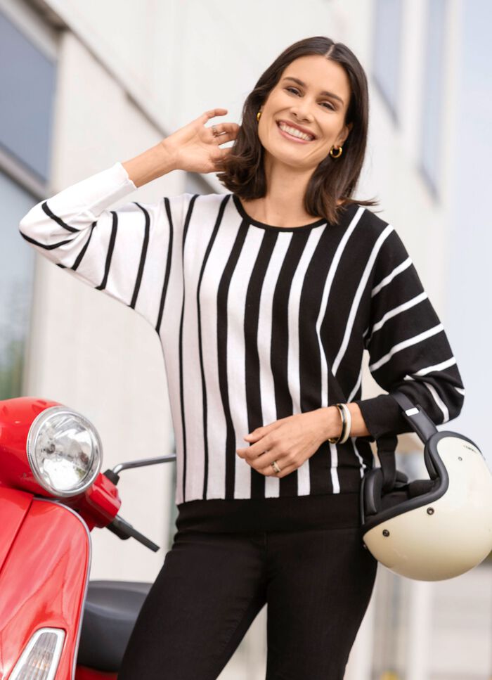 Trui in vleermuisvorm 