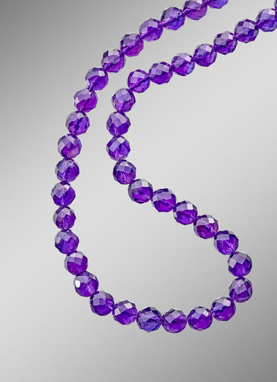 Amethist ketting met gefacetteerde bolletjes 