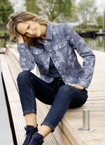 Denim jasje met knoopsluiting 