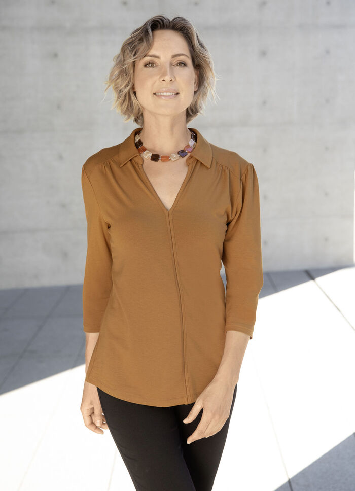 Poloshirt met decoratieve bies in 2 kleuren COGNAC