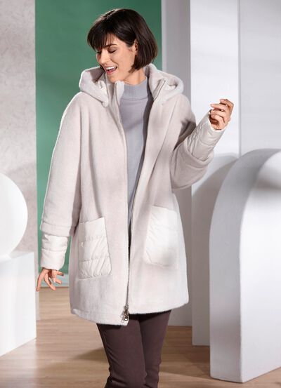 Jasje in trendy materiaalmix 