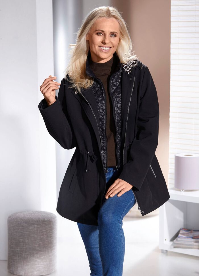 Jas met vaste capuchon 