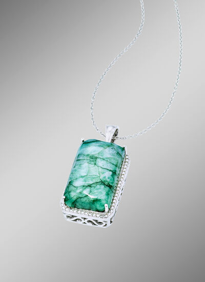 Kettinghanger met natuurlijke smaragd en ankerketting 