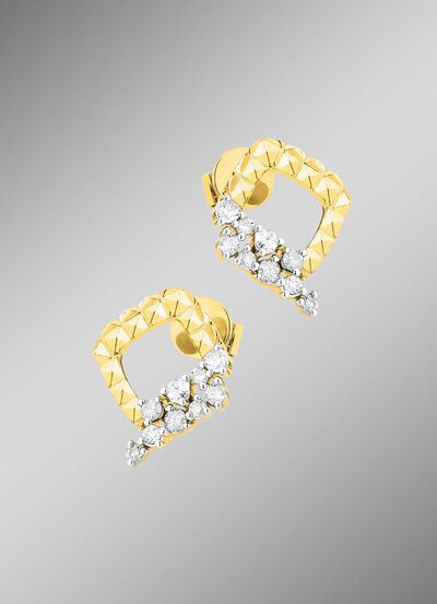 Diamanten oorknopjes met 18 briljanten 