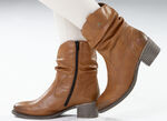 Rieker western enkellaarsjes van zacht synthetisch materiaal met ruches COGNAC