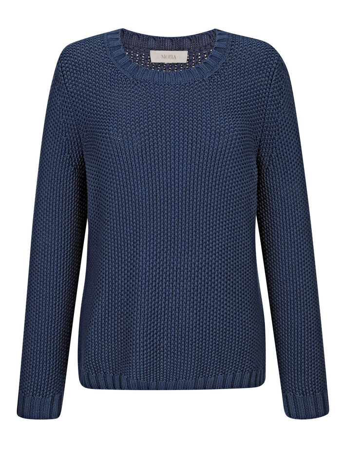 Grofgebreide trui met sjaal 