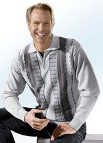 Fascinerende polotrui met korte ritssluiting 