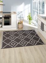 Vloerkleden en tapijten in natuurlijke sisallook 