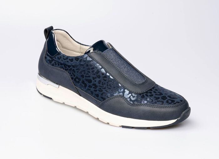 Modieuze stretch sneaker in luipaardlook 