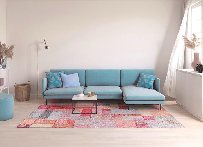 Moderne bruggen en tapijten 