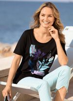 Zwart shirt met contrastprint 