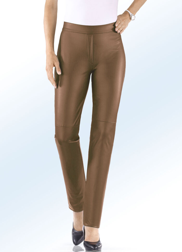 Broek van zacht imitatienappaleer COGNAC