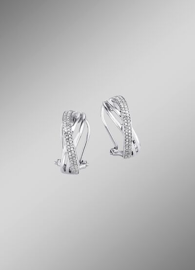 Sprankelende witgouden clipstekers met 114 diamanten 