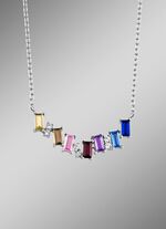 Elegantie in zilver: ketting met synthetische zirkonia 