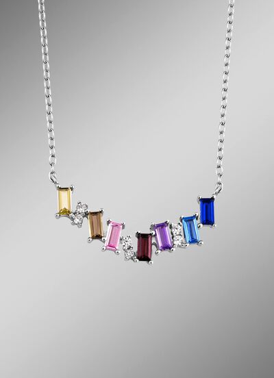 Elegantie in zilver: ketting met synthetische zirkonia 