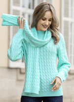 Trui met sjaal in zachte kwaliteit IJSBLAUW