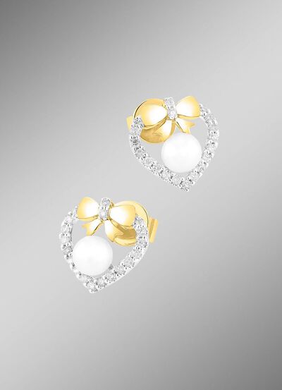 Oorstekers met 38 briljanten en zoetwatercultuurparels 