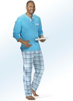Pyjama met knoopsluiting, opgezet borstzakje en ruitjesdessin 