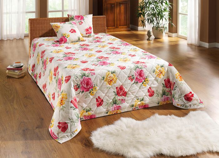 Bloemensprei en kussenslopen 