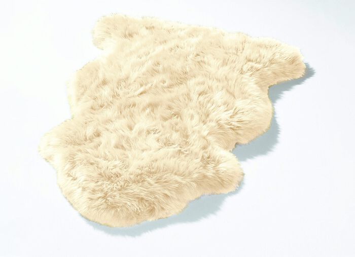 Vloerkleed gemaakt van echt Merino lamsleer BEIGE