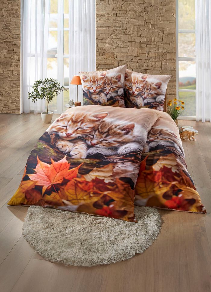 Beddengoedset met kittens in herfstbladerenmotief 