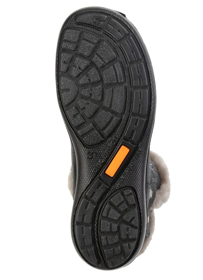 Gevoerde dames enkellaarsjes, winterschoenen, met lamsvacht 