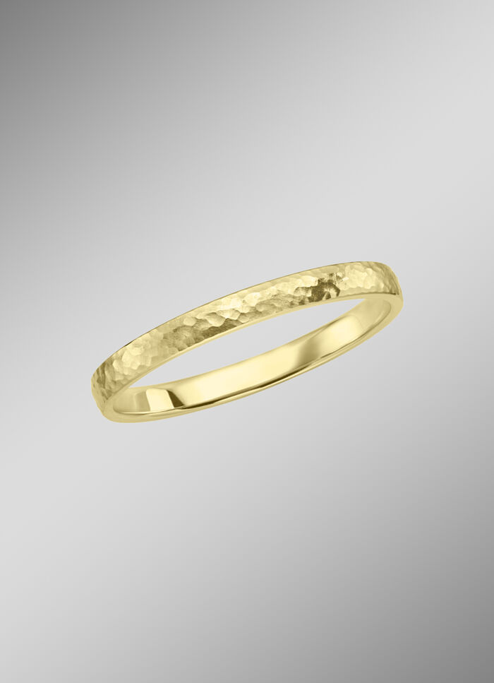 Trouwring in gehamerd design 